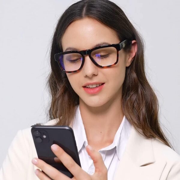 OhO Smart Glasses,Polarized Brown-blue Light Blocking Transitional Lens - Image 4